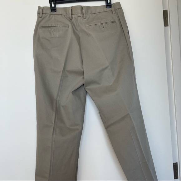 Dockers Straight Fit Flat Khaki Pants - Picture 8 of 16
